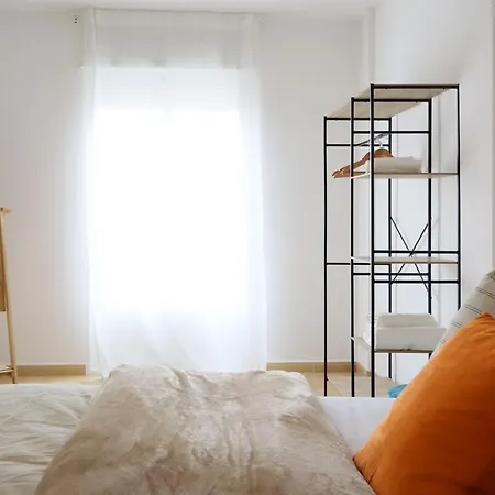 Apartment Chillahomes 001 *